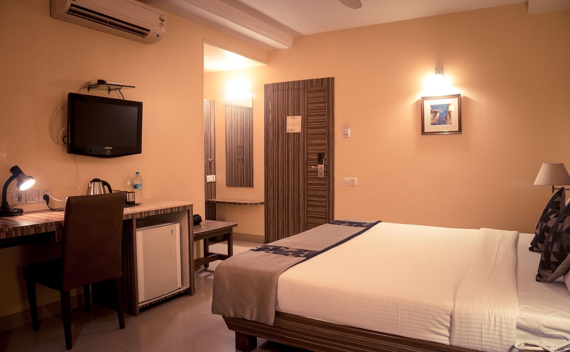 Kapila Business Hotel Pune Dış mekan fotoğraf