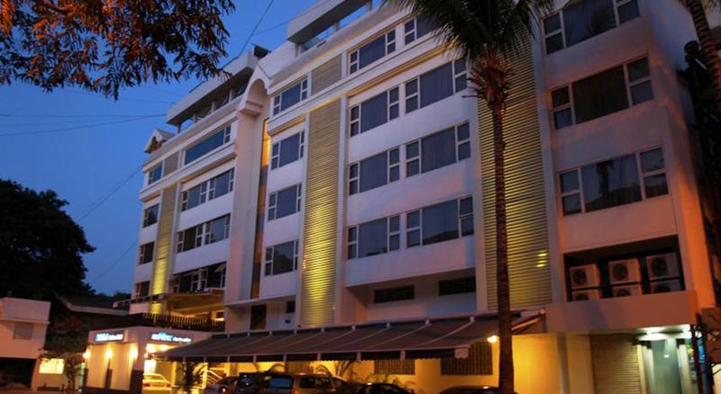 Kapila Business Hotel Pune Dış mekan fotoğraf