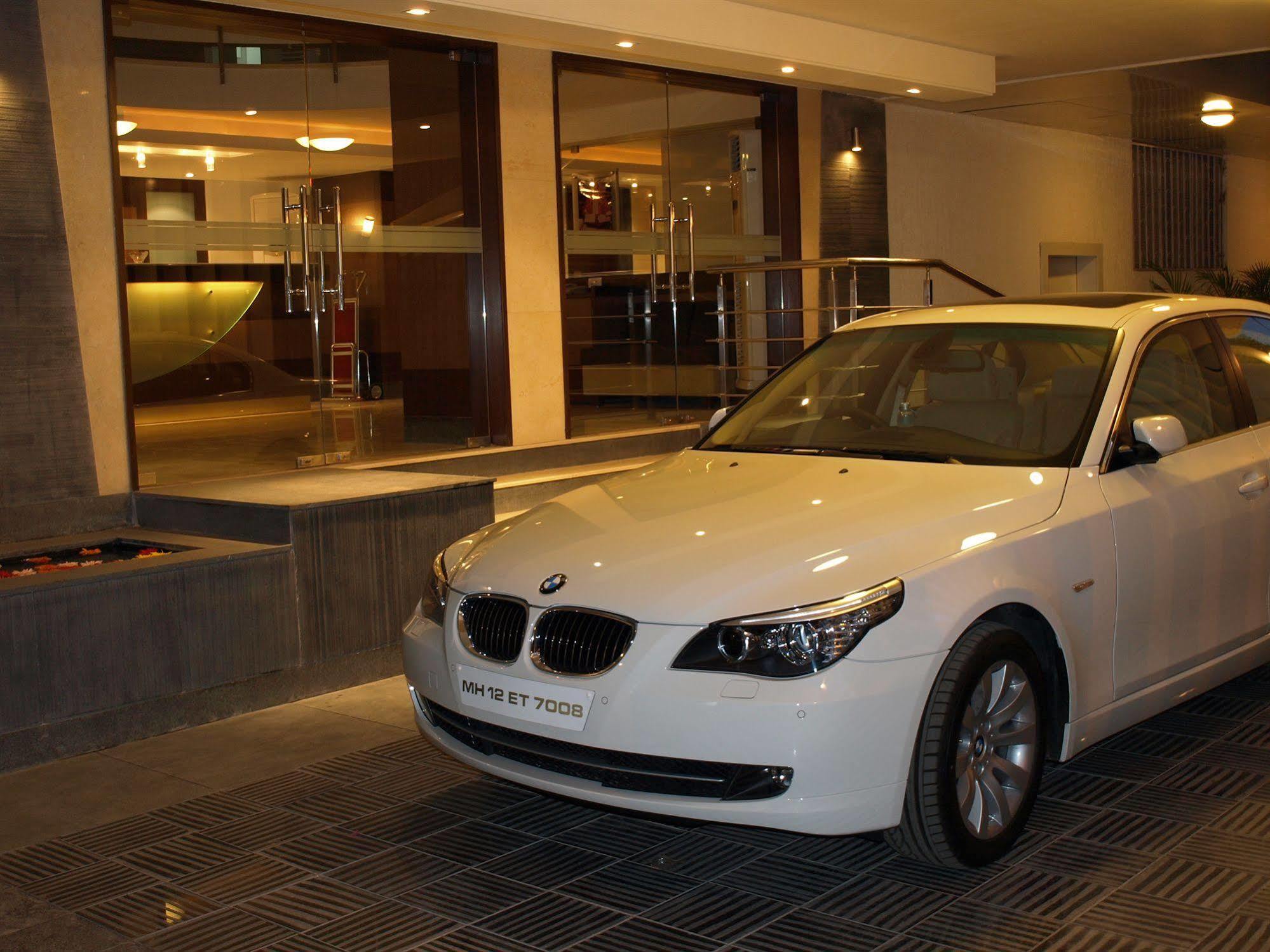 Kapila Business Hotel Pune Dış mekan fotoğraf